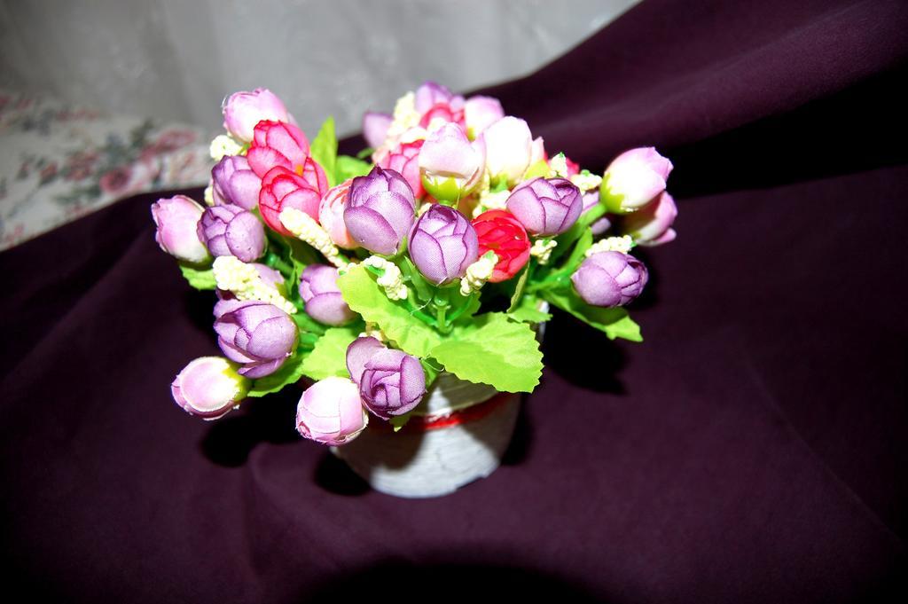 Standard Apartment On Umanskaya Kiev Luaran gambar