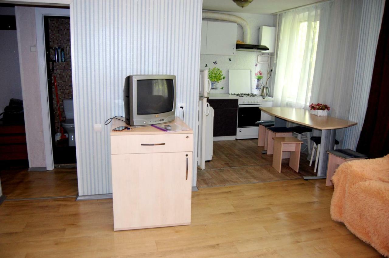 Standard Apartment On Umanskaya Kiev Luaran gambar