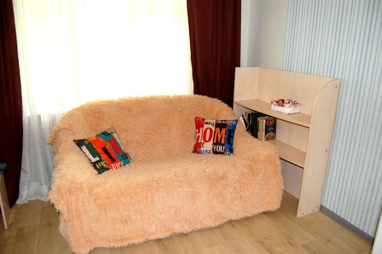 Standard Apartment On Umanskaya Kiev Luaran gambar